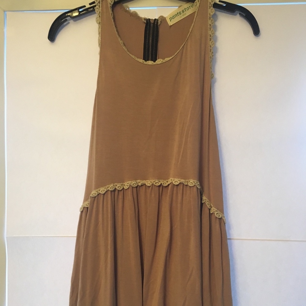 tan tunic